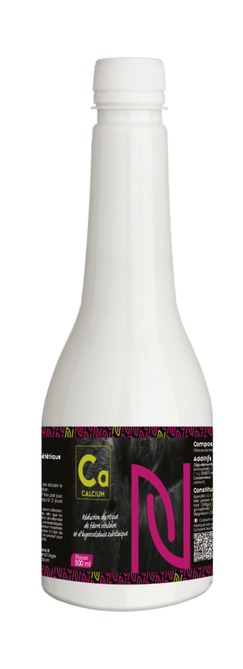 Calcium est une solution buvable riche en calcium pour les vaches laitières